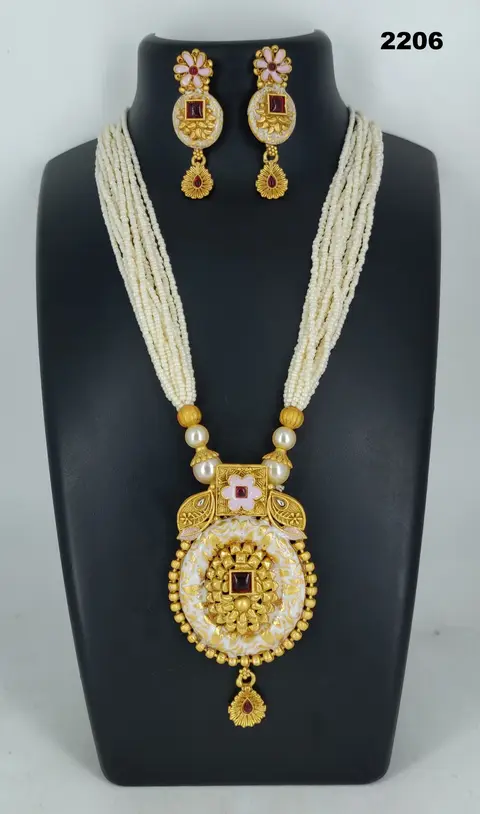 Kalamkari imitation jewellery — design 3