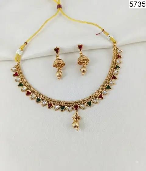 Golden Empress imitation jewellery — design 5