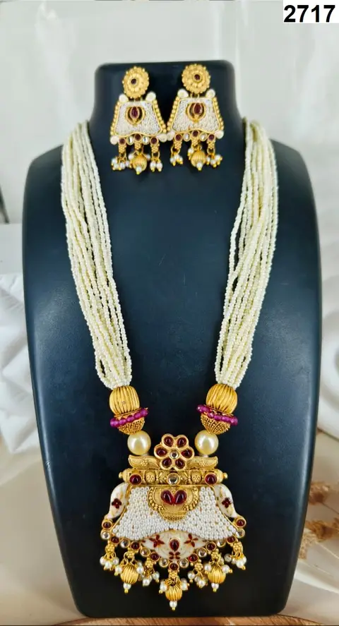 Kalamkari imitation jewellery — design 10