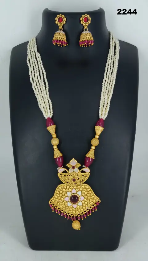 Kalamkari imitation jewellery — design 9