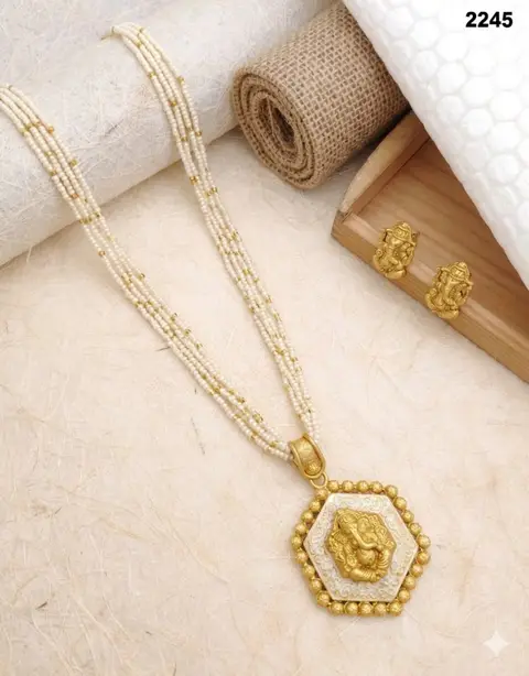Kalamkari imitation jewellery — design 2