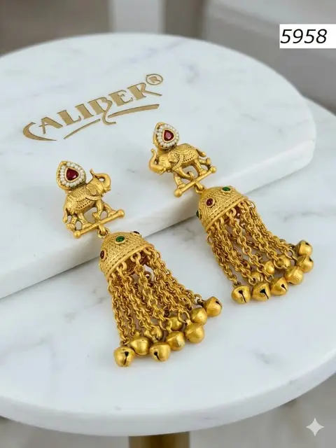 Heritage earrings imitation jewellery — design 3